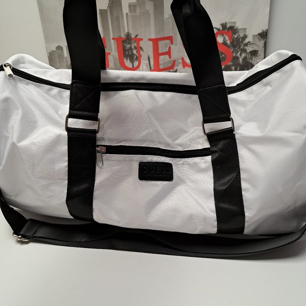 guess duffle bag gym bag